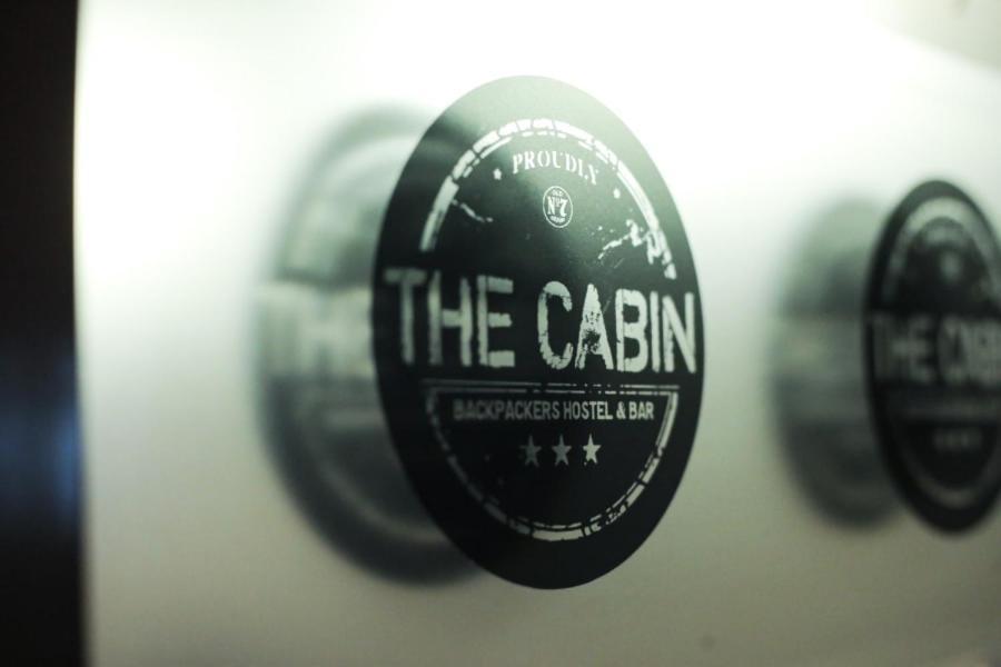 The Cabin Backpackers Hostel & Bar Chiang Mai Buitenkant foto